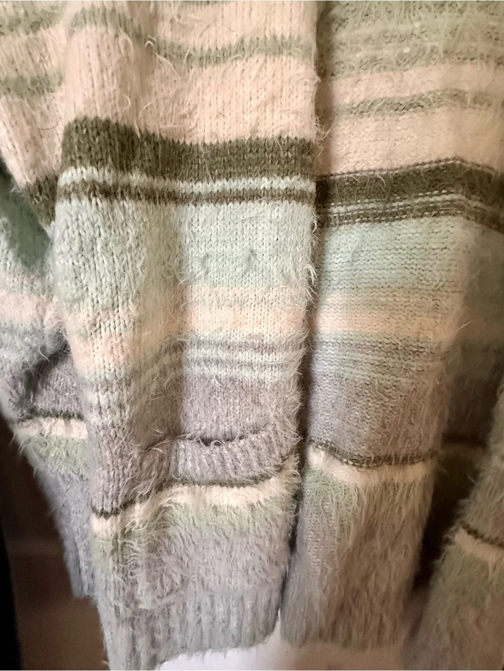 American Eagle Outfitters eagle relaxed